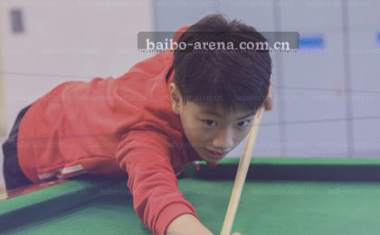 绿茵绝杀瞬间
泳池飞鱼争锋